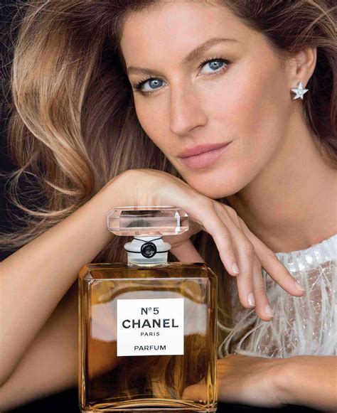 chanel no 5 gisele music|CHANEL N°5 .